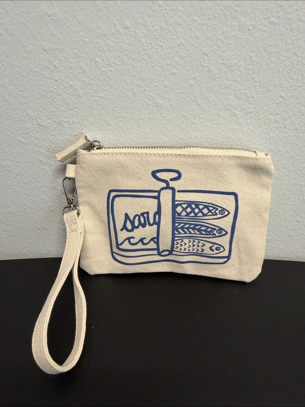 C&C California | Mini Canvas Tote w/ Wristlet, Bag Charm & Crossbody Strap π - Picture 8 of 10